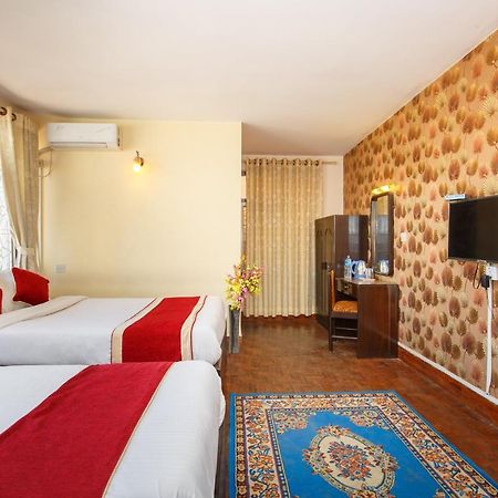 Kathmandu Nomad Hotel Екстер'єр фото