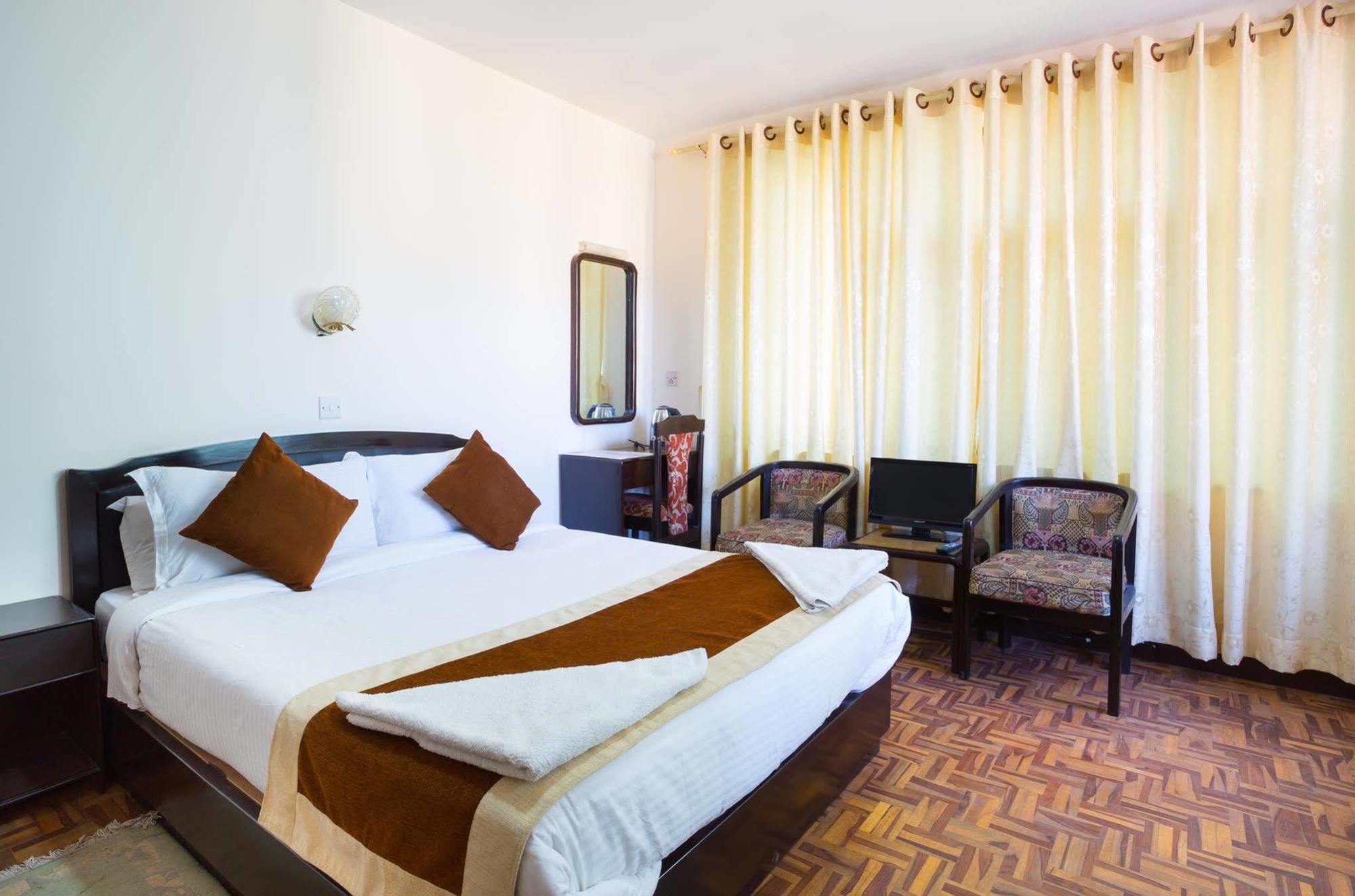 Kathmandu Nomad Hotel Екстер'єр фото
