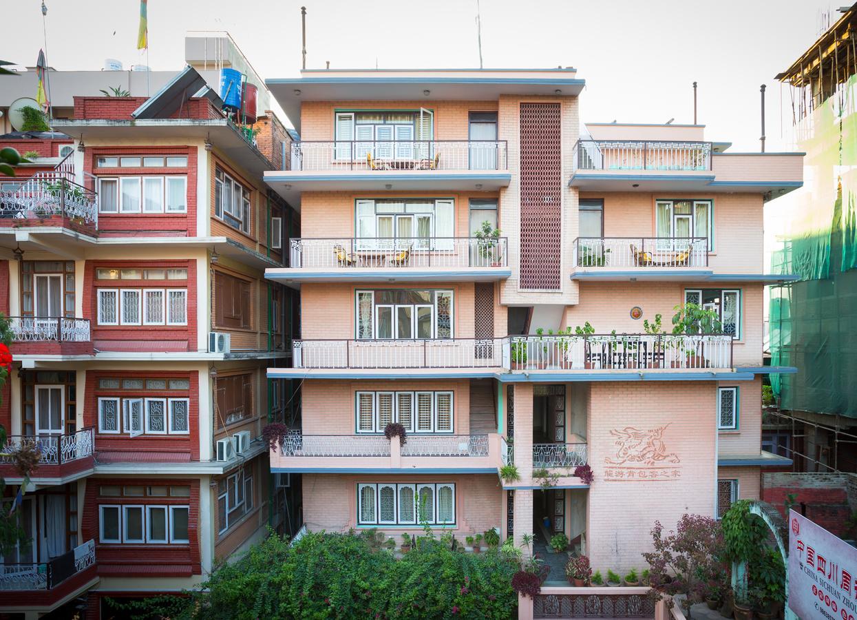 Kathmandu Nomad Hotel Екстер'єр фото